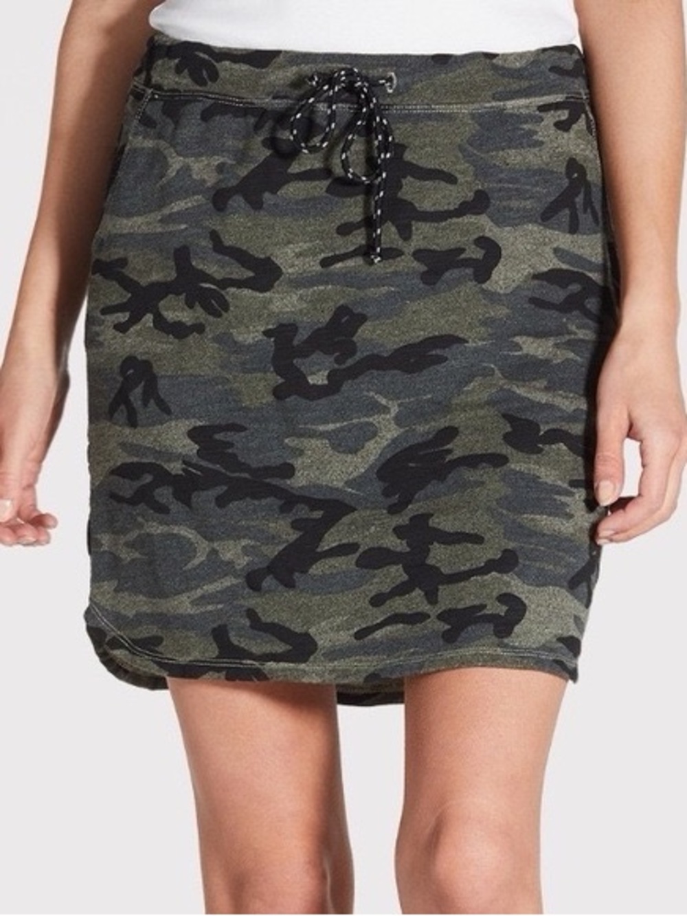 NWT Sundry x Evereve Jersey Camo Skirt